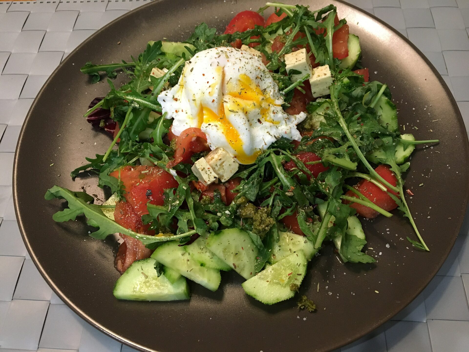 Mixed vegetables<br>with Benedic egg