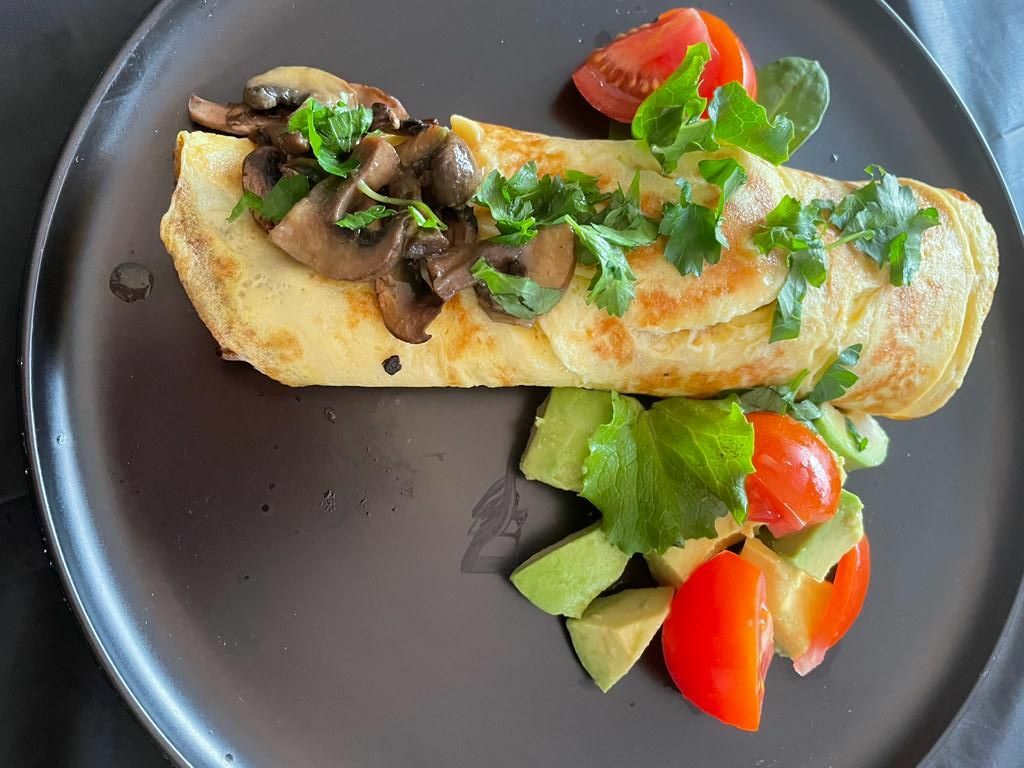 Omelette with mushrooms