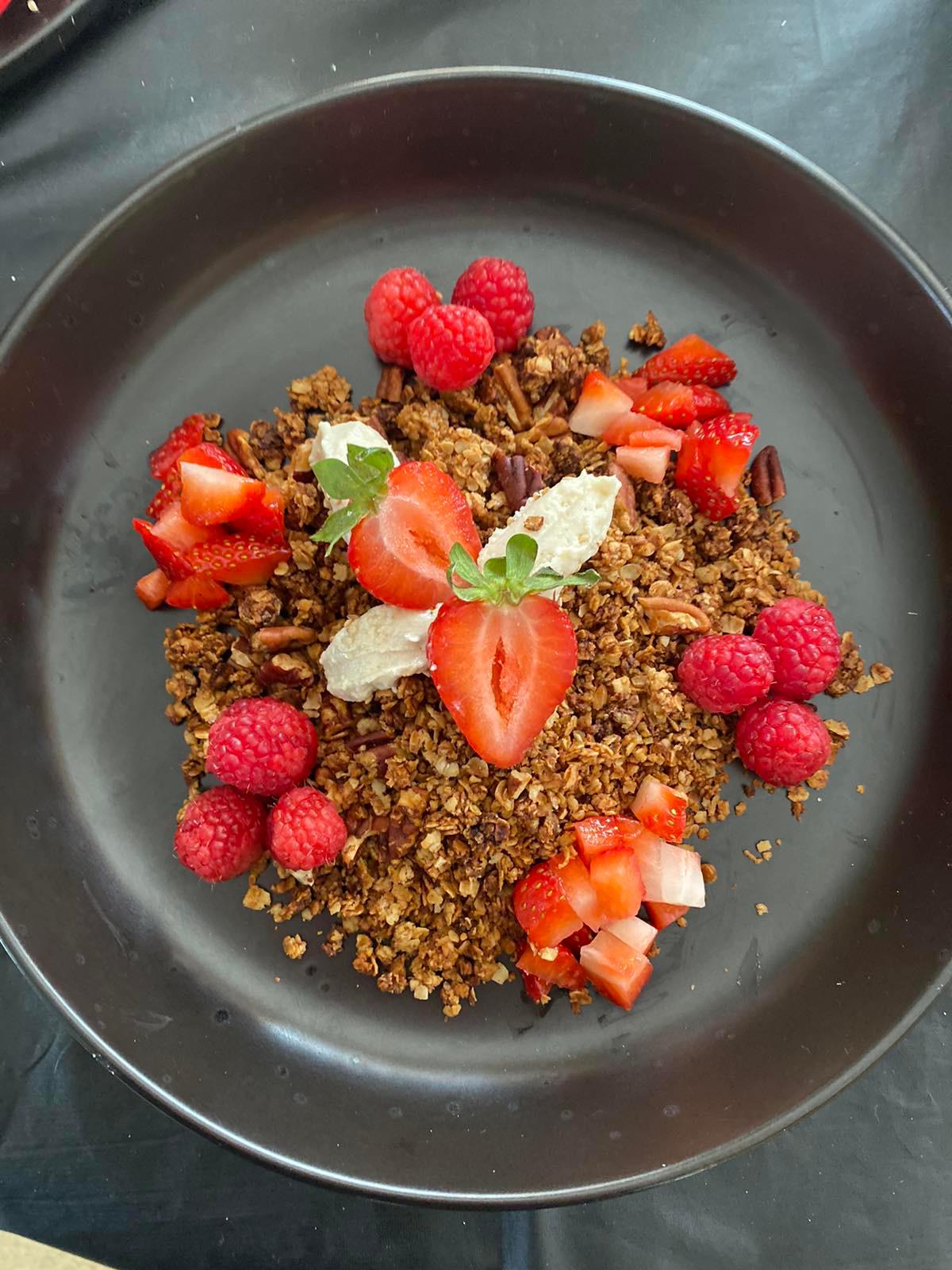 Granola with berries