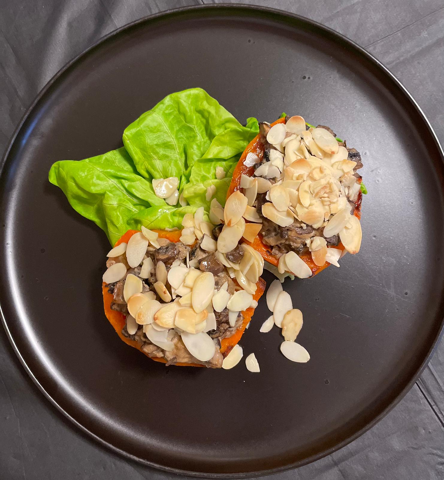 Pumpkin stuffed<br>with mushrooms
